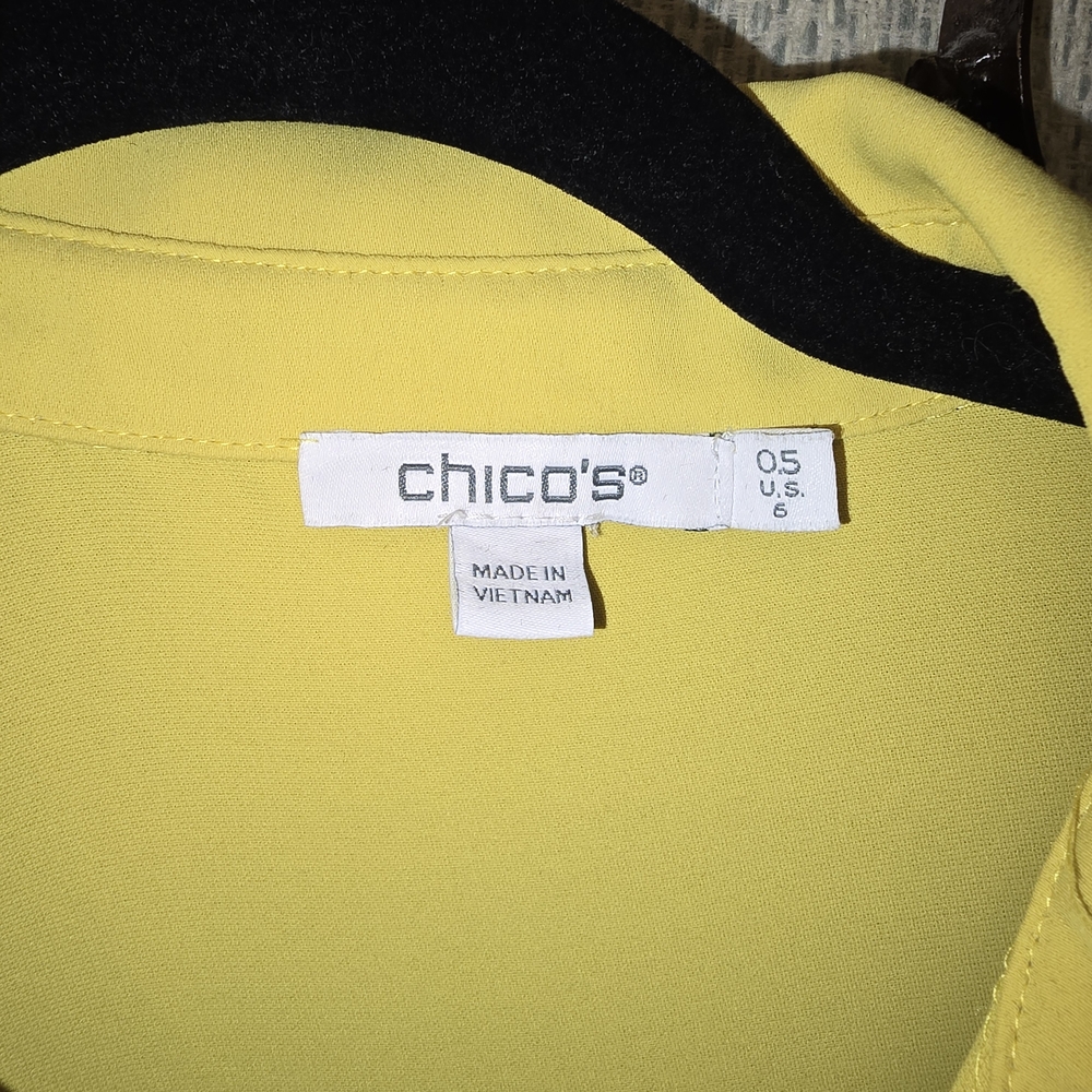 Chico's Women's Yellow Button-Up Blouse - Picture 5 of 8